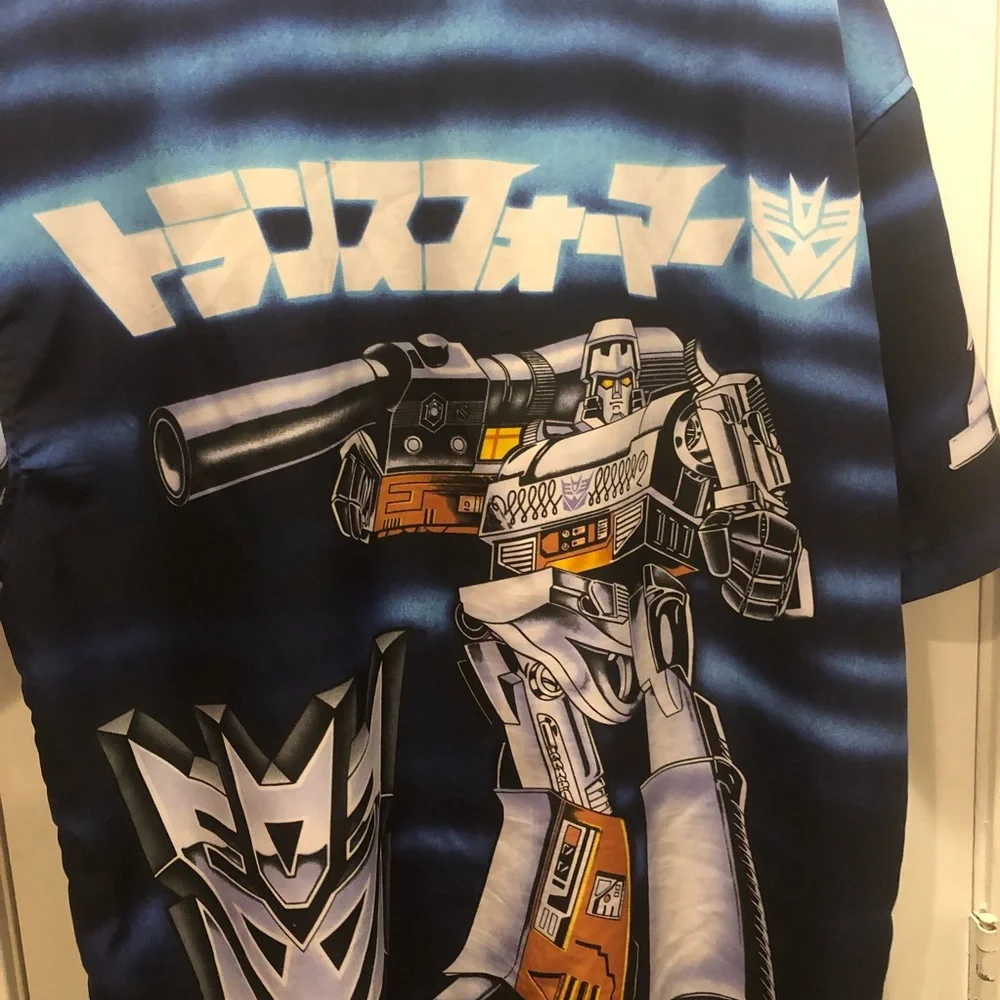 Vintage Y2K Transformers button up Allover print / bowling style Shirt - Picture 5 of 8